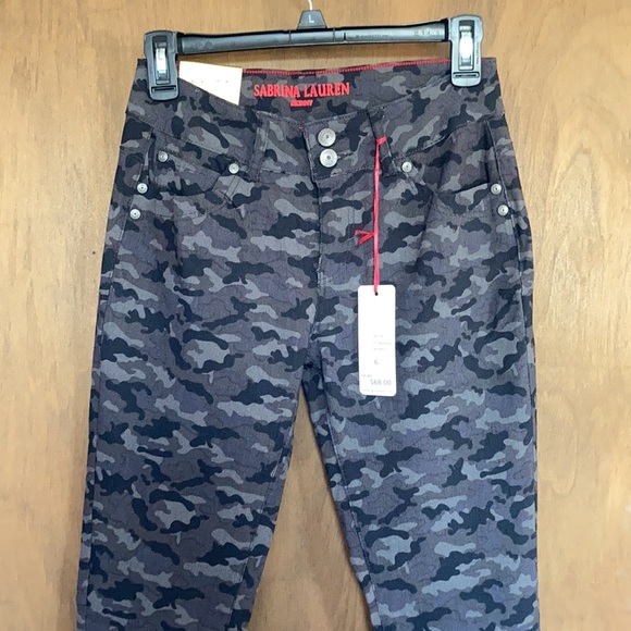 Sabrina Lauren skinny jean gray black camo print ultra soft stretch size 6 or 8 - Picture 6 of 17